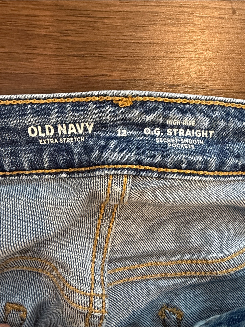 Old Navy Extra Stretch Distressed High Rise OG Straight Size 12 - C55-021 - Picture 2 of 7